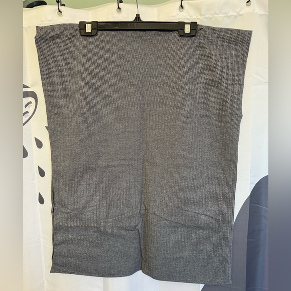 Ivivva Village Chill Scarf - Picture 3 of 3